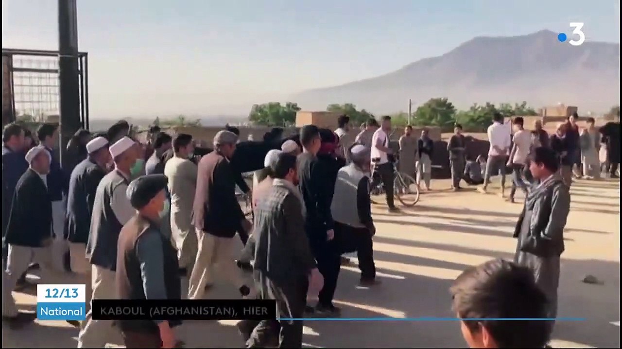 Afghanistan : un attentat fait 50 morts devant une école de Kaboul