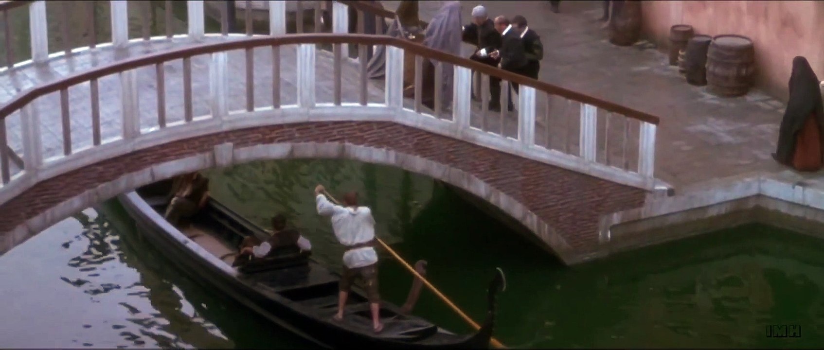 Venice is overrun by a plague of courtesans