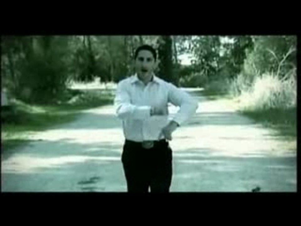 Mitgahgueah מתגעגע