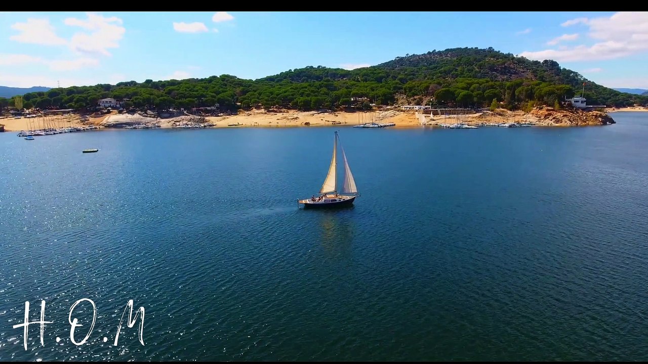 Heart of Music :  Flying. Positive Uplifting Morning Music. Positive Morning Music - Happy Uplifting Mood Boost.