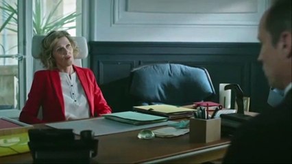 Plus belle la vie en avance - Abdel révèle à Colbert la relation de Revel et d’Elsa !