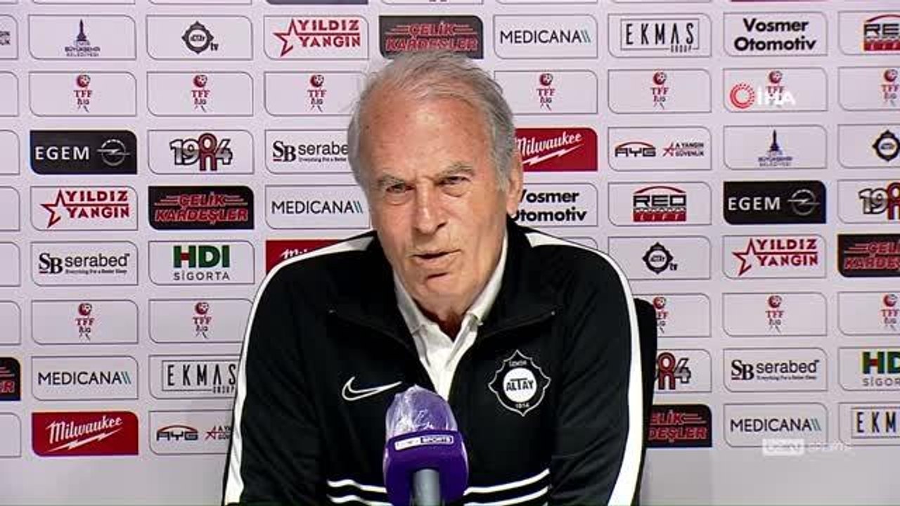 Mustafa Denizli: "Bu mutluluğu yaşamak istiyorum"
