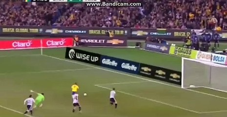 Boş kaleye gol atamadı