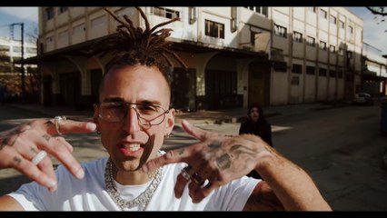 Gio Melody - Εδώ (Official Music Video)