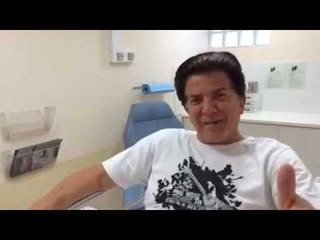 خاص - وليد توفيق يطمئن محبيه أنه بخير