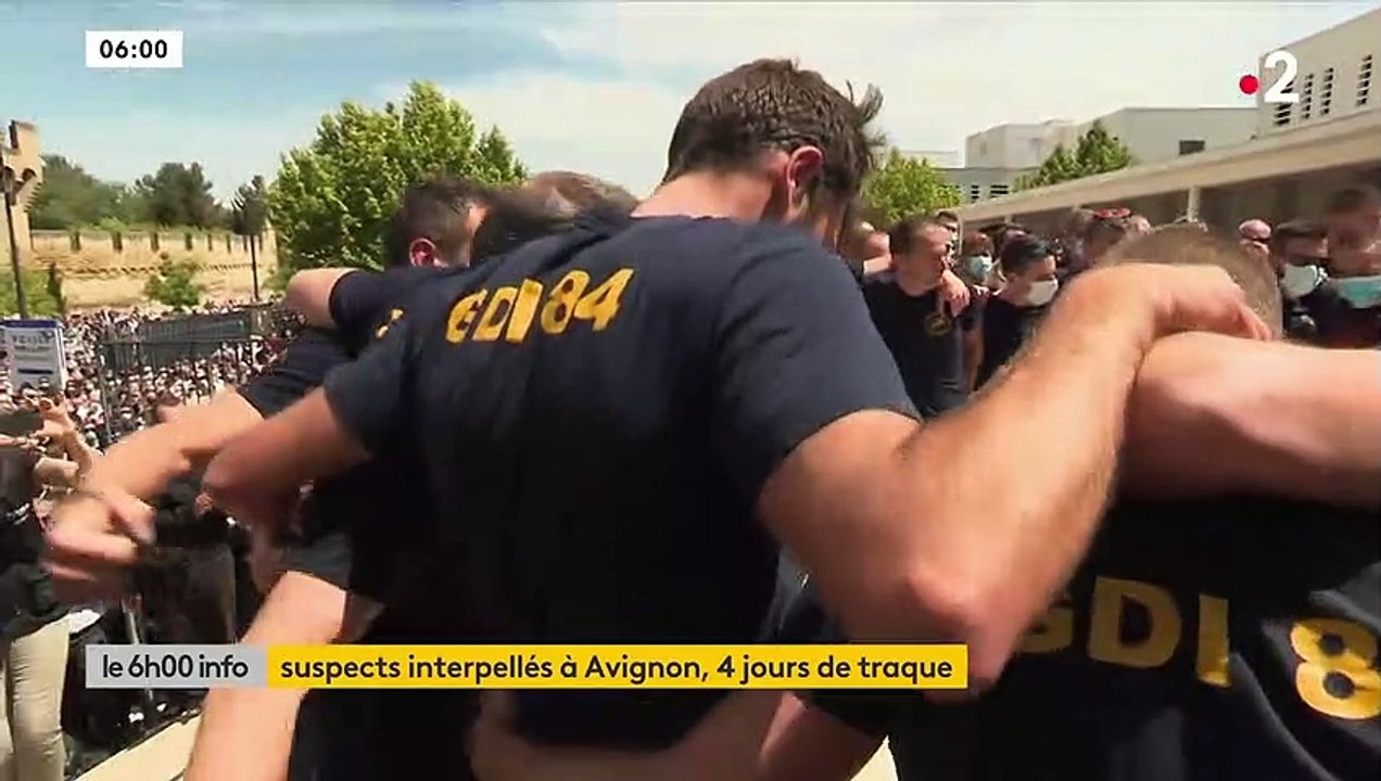 Policier tué à Avignon - Le tireur présumé et un complice arrêtés cette nuit à une barrière de péage alors qu'ils fuyaient vers l'Espagne - Gérald Darmanin félicite les policiers