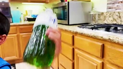 Wendy And Eric Pretend Play Stories For Children About Animals In Swimming Pool