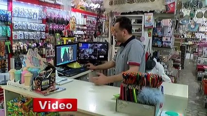 Vicdansızlar sadaka kutusunu çaldılar