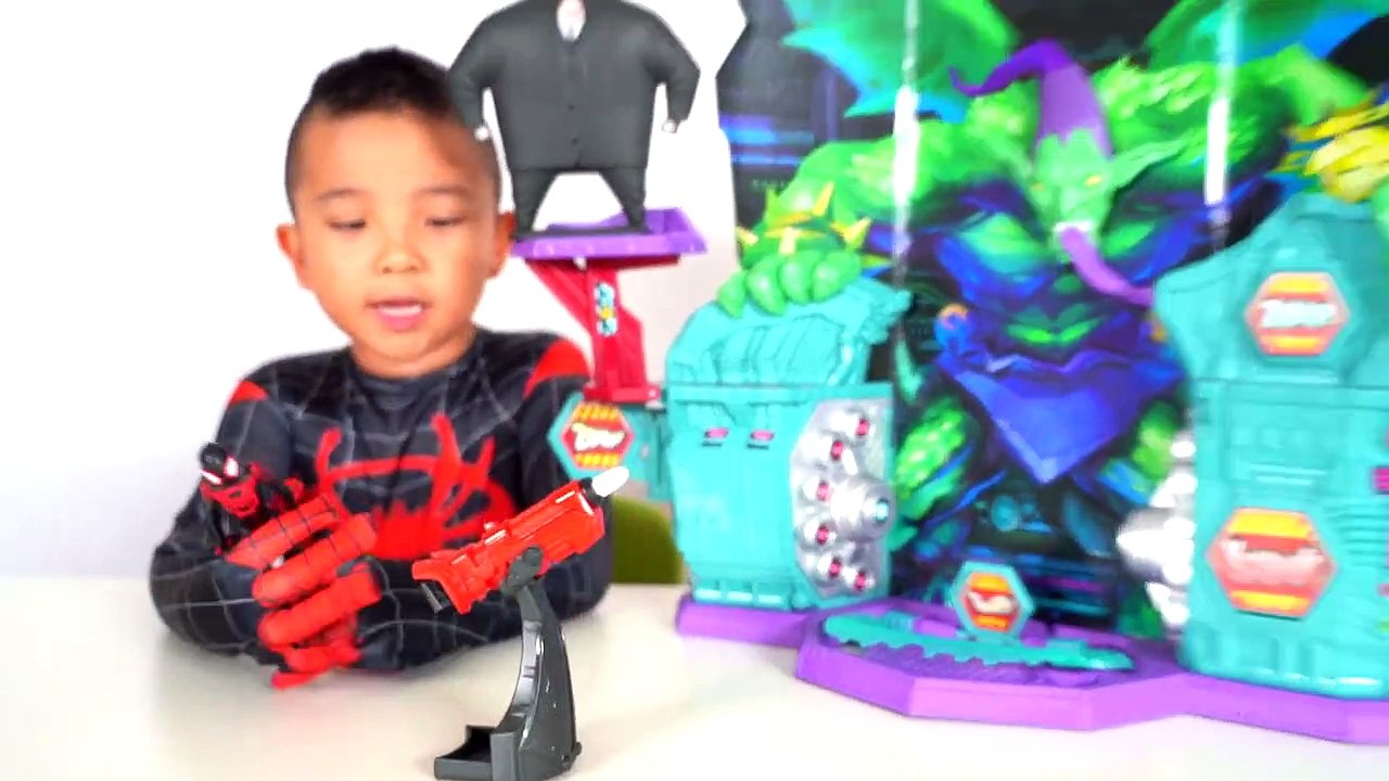 Spider-Man Spider-Verse Super Collider Playset Unboxing Fun With Ckn ...