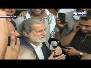 الفنان مارسيل خليفة يشارك في تظاهرات النبطية ويغني مع المعتمصين اني اخترتك يا وطني