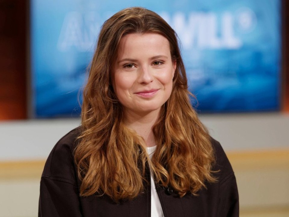 Klima-Politik: Luisa Neubauer nimmt Armin Laschet in die Mangel