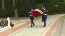 Son dakika haberi | Merhum Cumhurbaşkanı Haydar Aliyev doğumunun 98. yıldönümünde mezarı başında anıldı