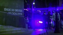 La Policía desaloja un macrobotellón en el centro de Barcelona