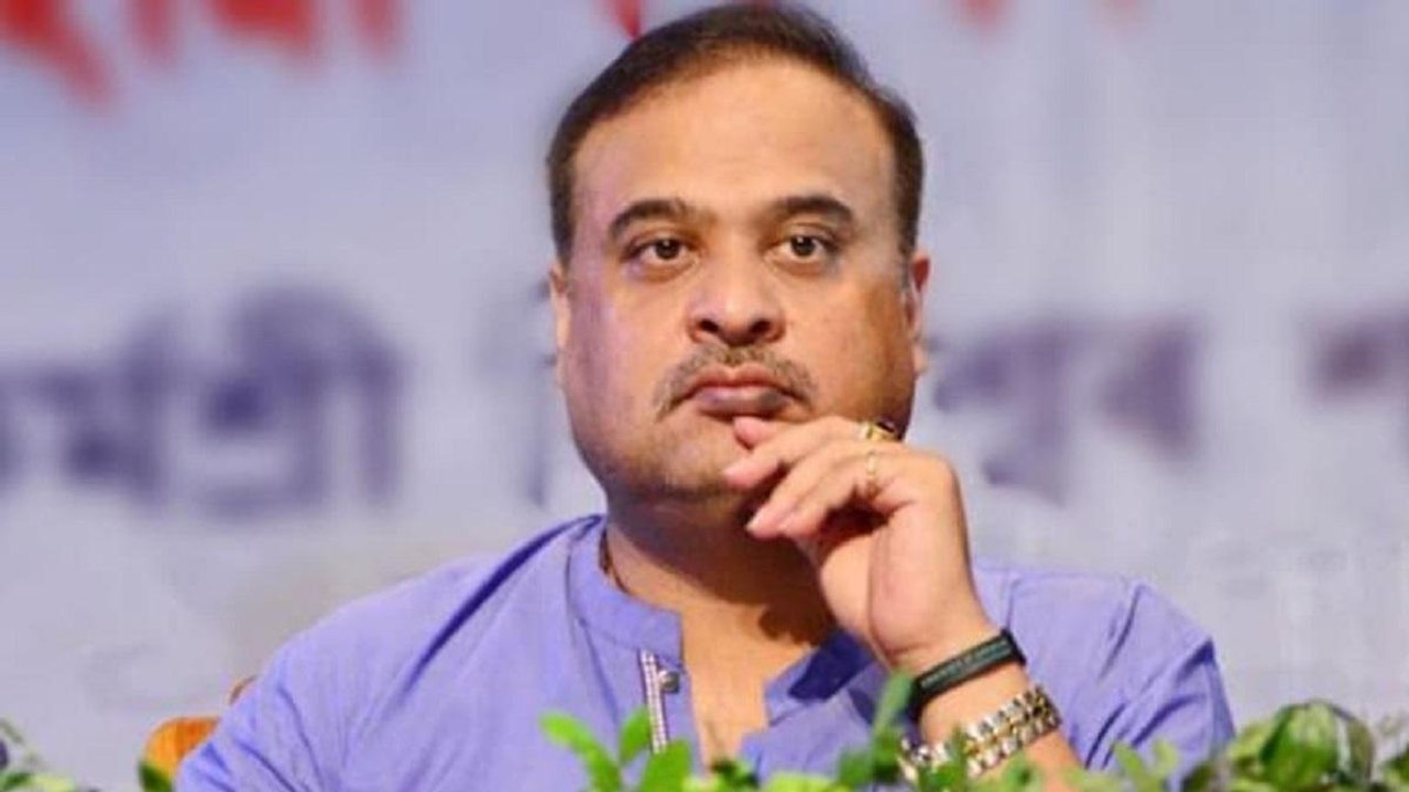 Nonstop 100: Himanta Biswa Sarma takes oath as...