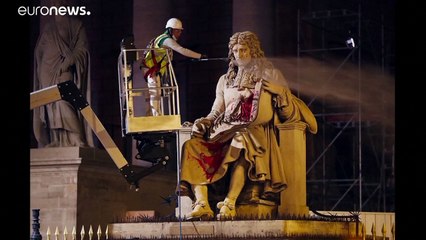 France : amende requise contre l'auteur d'un tag sur la statue de Colbert
