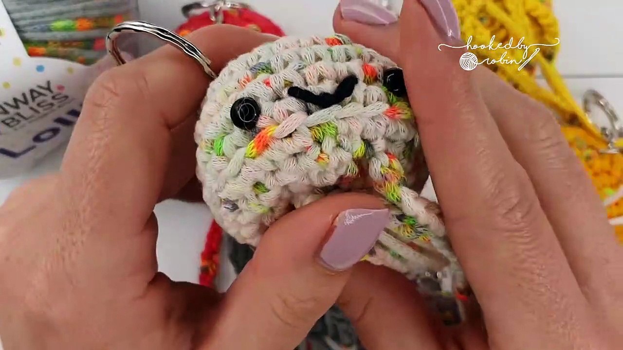 Crochet Amigurumi Jellyfish Keychain (Super Fast) Quick Easy Crochet Project