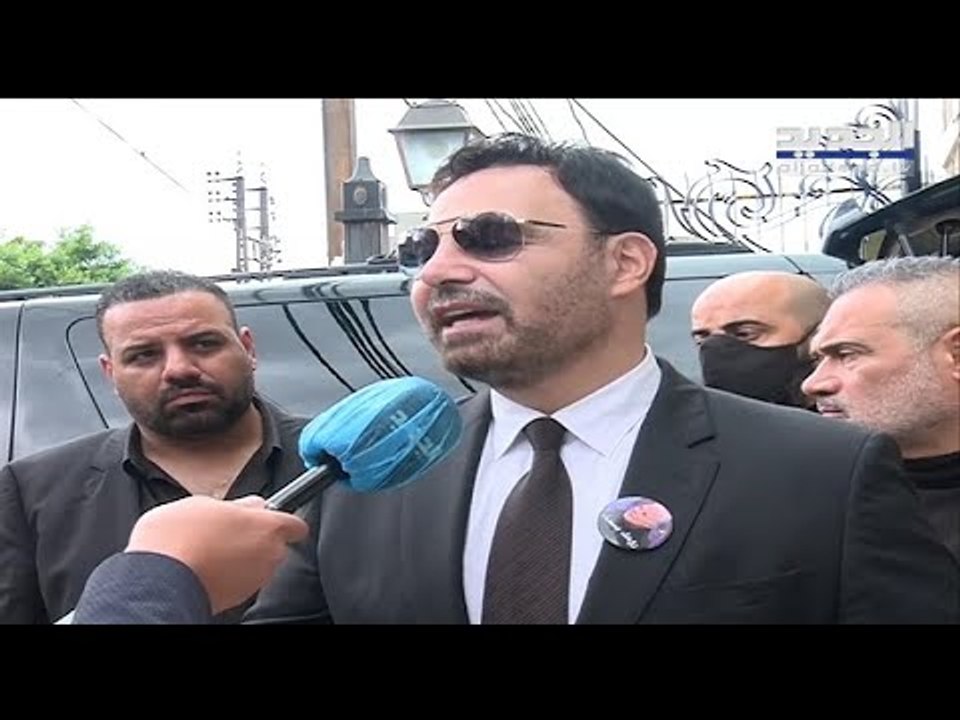 حصري عاصي الحلاني الوحيد في عزاء الراحل جان صليبا و يعلن عن حفلته لرأس السنة في لبنان