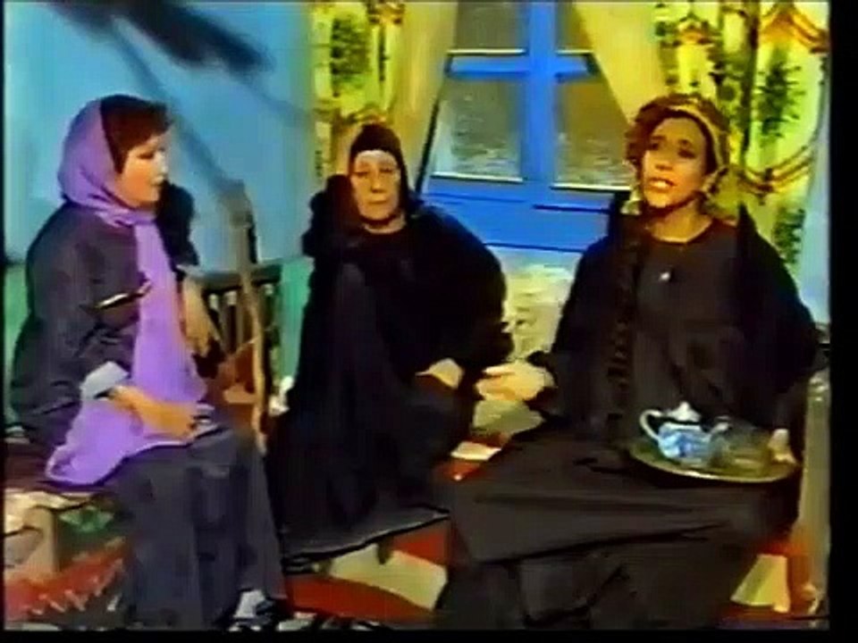 مسلسل - البحيرات المرة - الحلقة 8