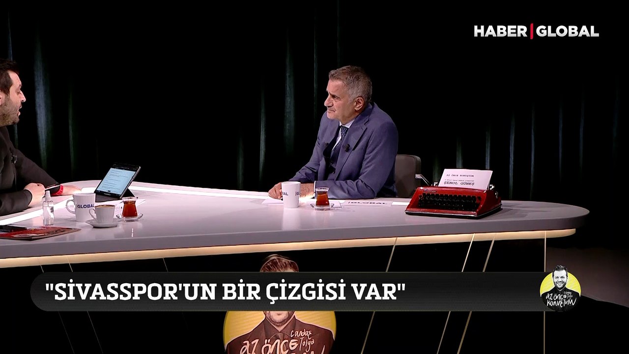 Candaş Tolga Işık'ın sunduğu Az Önce Konuştum programının konuğu Şenol Güneş