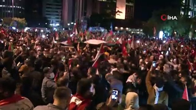 İstanbul'da İsrail Başkonsolosluğu önünde İsrail protestosu