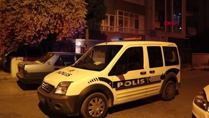 EŞİ TARAFINDAN BIÇAKLANAN ADAM AĞIR YARALANDI