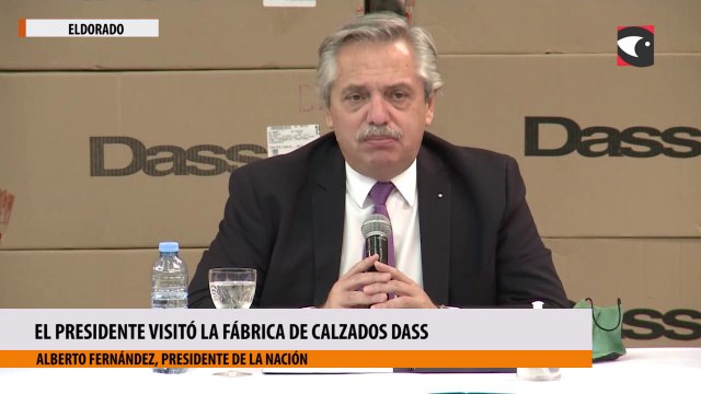 El presidente visitó la fábrica de calzados dass