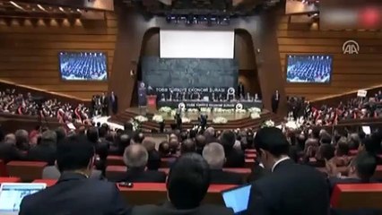 Cumhurbaşkanı Erdoğan: Ülkemin faiz politikasından şikayetçiyim