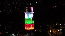 Bursa'da Saat Kulesi Filistin bayrağı renkleriyle ışıklandırıldı