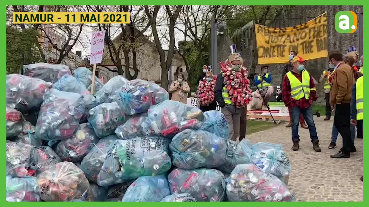Le Parlement wallon envahi par des canettes