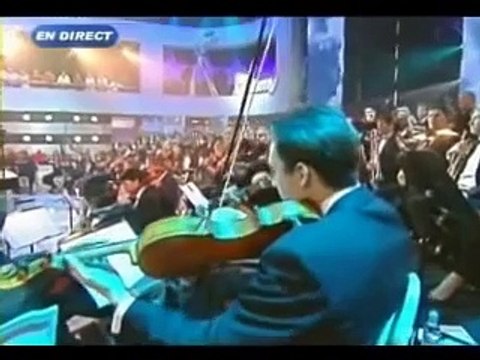 Grégory Lemarchal chante SOS d'un terrien en détresse