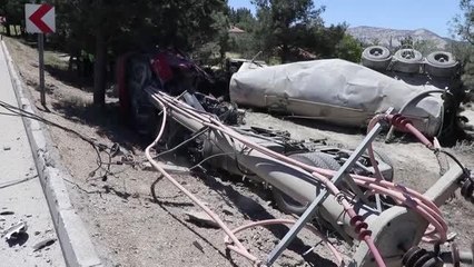 Devrilen beton mikserinin sürücüsü yaralandı