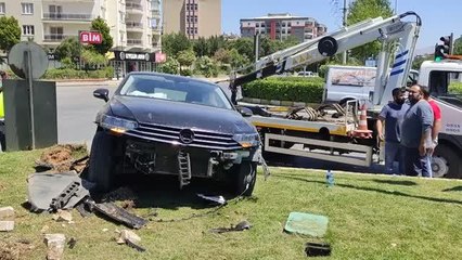 İki otomobilin çarpışması sonucu 1 kişi yaralandı