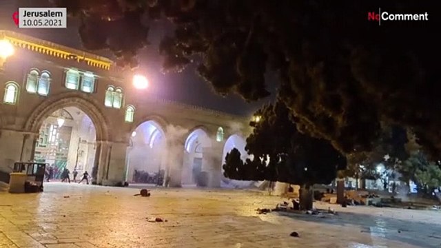 Confrontos entre palestinianos e polícia israelita em Jerusalém
