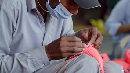 Fairtrade-Fußbälle für die Welt aus Pakistan