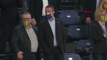 SPOR Fenerbahçe Öznur Kablo şampiyonluk kupasını kaldırdı