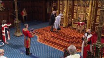 Елизавета II рассказала в парламенте о приоритетах британского правительства