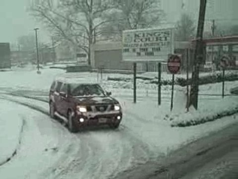 INRAMBLE - Snow Bus - quick video trip 93