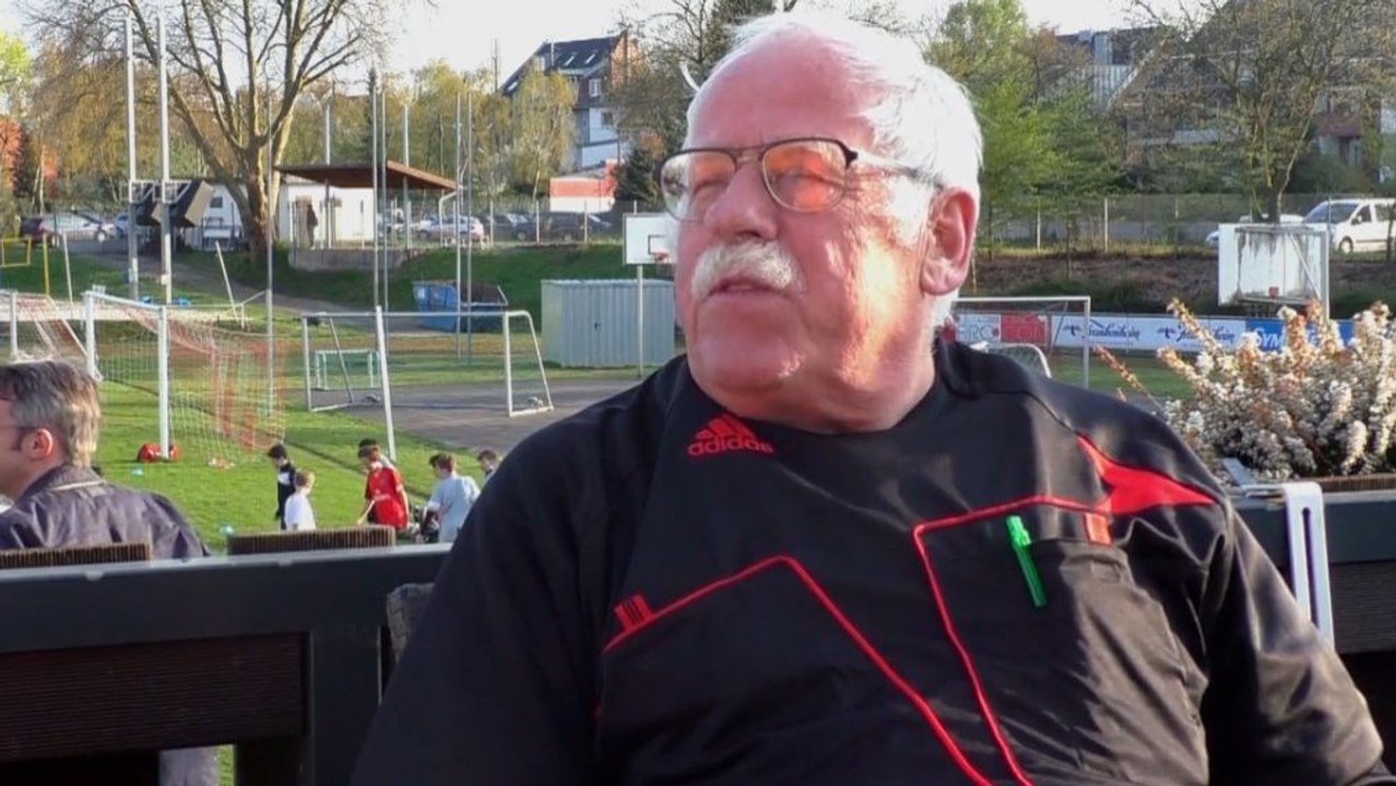 2500 Spiele in 37 Jahren – Das ist Schiedsrichter Albrecht Suhl