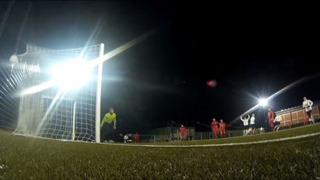 12-Tore-Spektakel - Die Schießbude der Liga schießt zurück