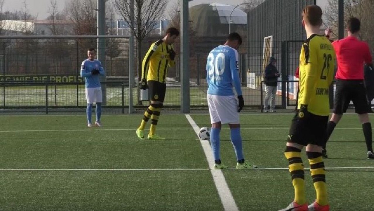 Dortmund trifft früh zum Sieg gegen Fortuna