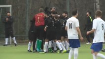 Aluminium-Kracher in Berlins Kreisliga