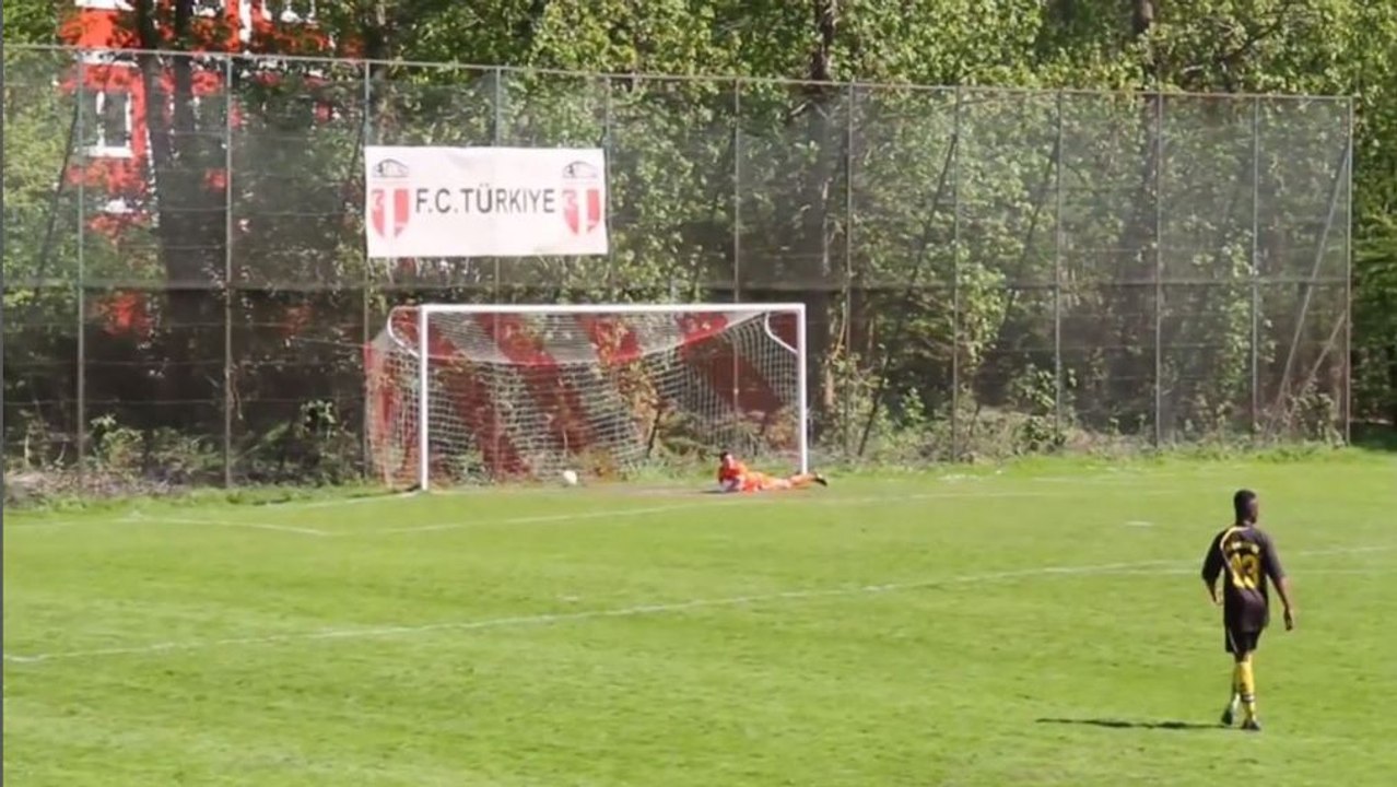 Aus 40 Metern: Kocin guckt und knipst