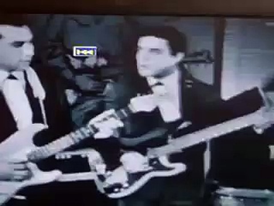 Johnny Hallyday - L'idole des jeunes (1962)