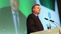 Neuer DFB-Chef Grindel soll Verband in die Zukunft führen