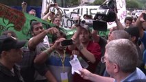 Proteste in Rio: IOC-Präsident Bach setzt auf Dialog