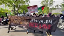 WASHINGTON - Beyaz Saray önünde İsrail'in Mescid-i Aksa'ya ve Filistinlilere yönelik saldırıları protesto edildi