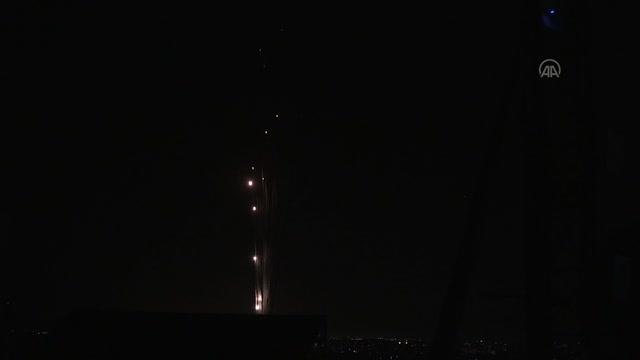 İsrail Gazze'ye yeni saldırı düzenledi, Hamas Tel Aviv'e 130 roket attı (3)