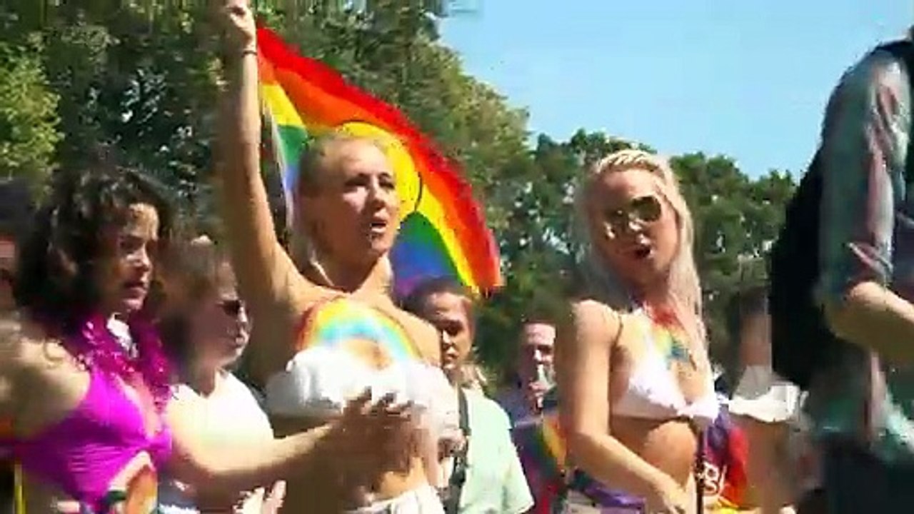 Aalborg Pride støttes for første gang af offentlige midler | Aalborg Pride 2019 | 13-07-2019 | TV2 NORD @ TV2 Danmark
