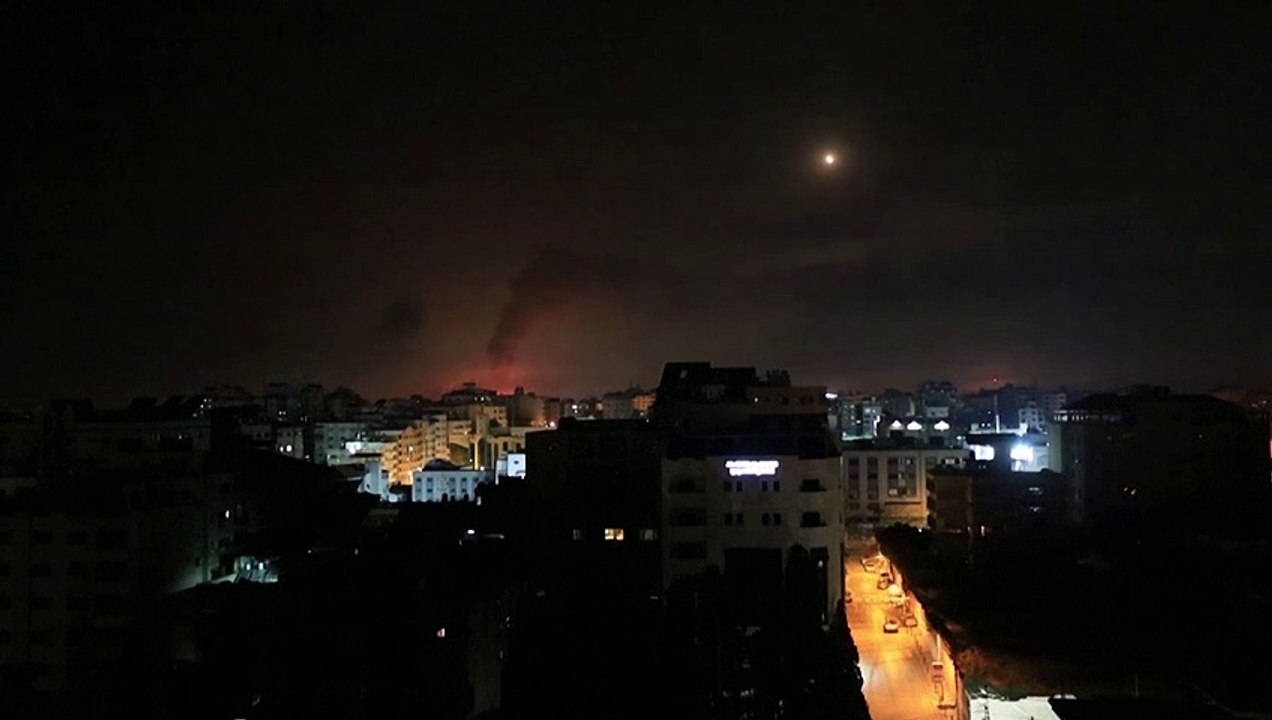 Violence escalates between Israeli forces and Palestinian militants as Tel Aviv and Gaza are bombarded