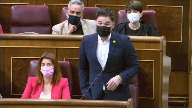 Rufián a Sánchez: Lo que no haga ahora no lo va a hacer con un gobierno de PP y Vox